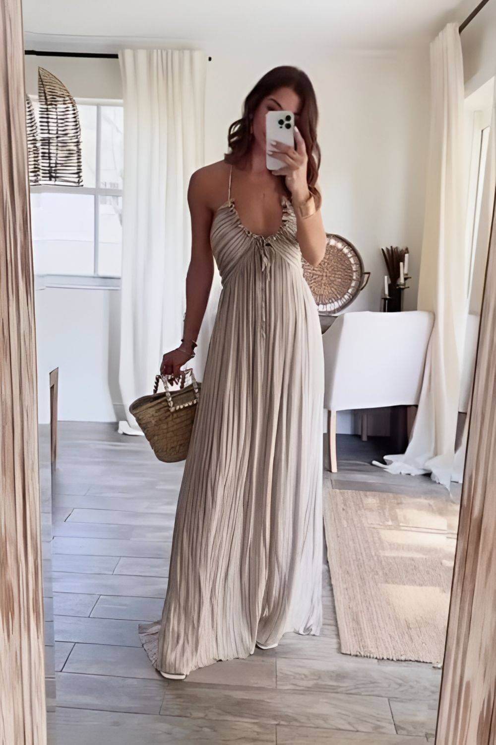 Lanie | Elegancka Sukienka Maxi z Plisami
