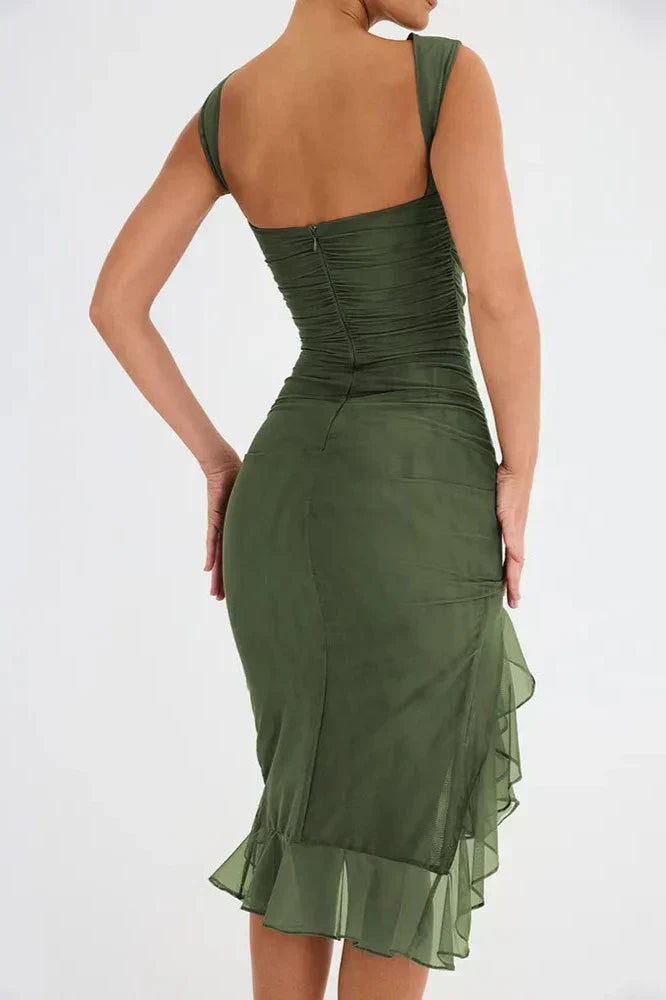 Lorienne | Sukienka Sheath z Falbankami