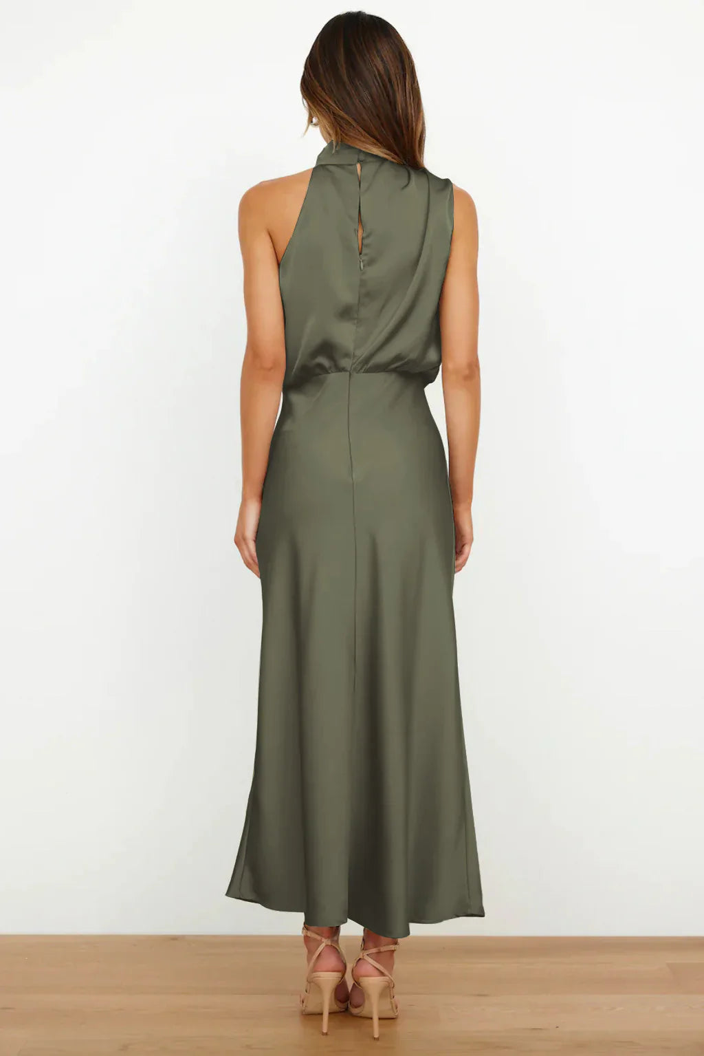 Rebecca | Satynowa Sukienka Maxi z Dekoltem Halter